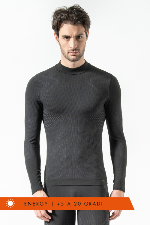 Men's Sports Polo-neck: Breathable ,Energy Thermoregulating.