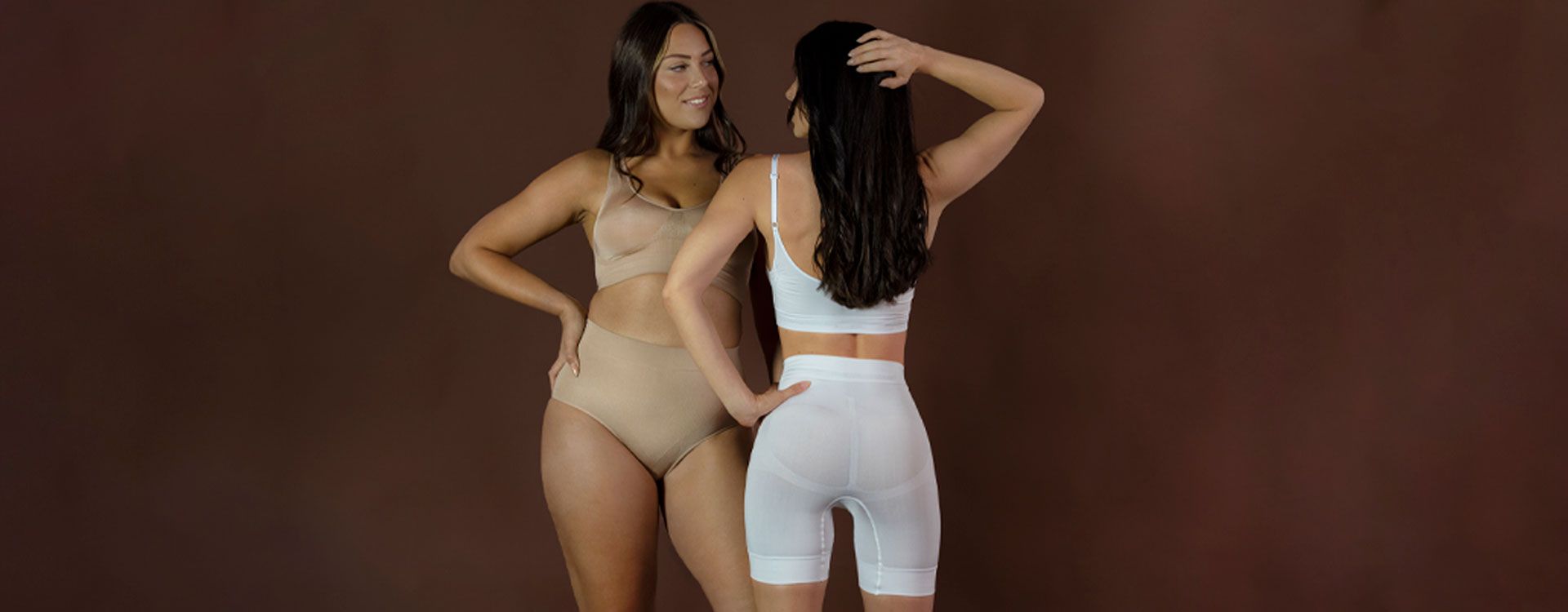 Intimo modellante: benefici, guida e come sceglierlo