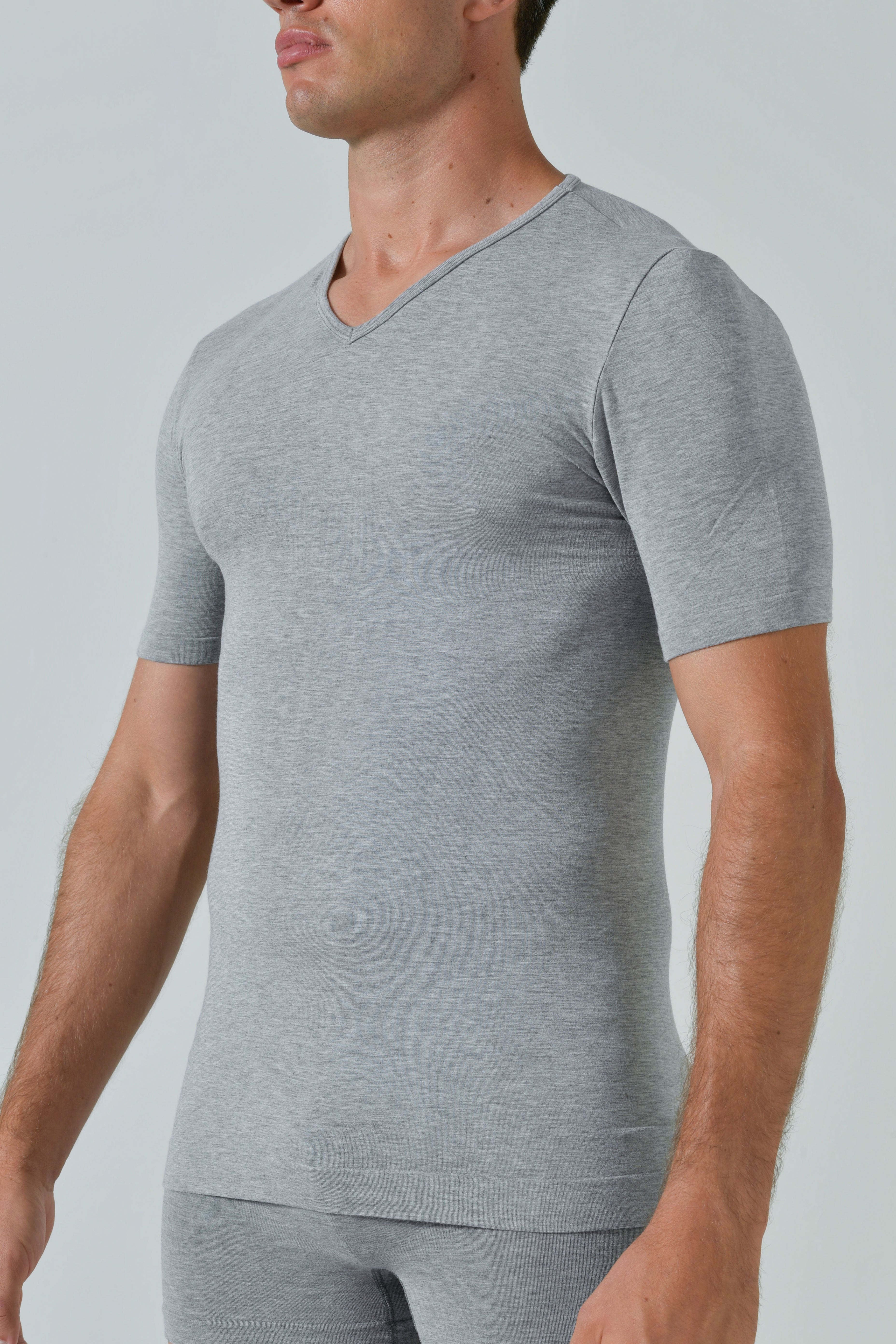Maglia Scollo V Uomo Soft Touch Bamboo