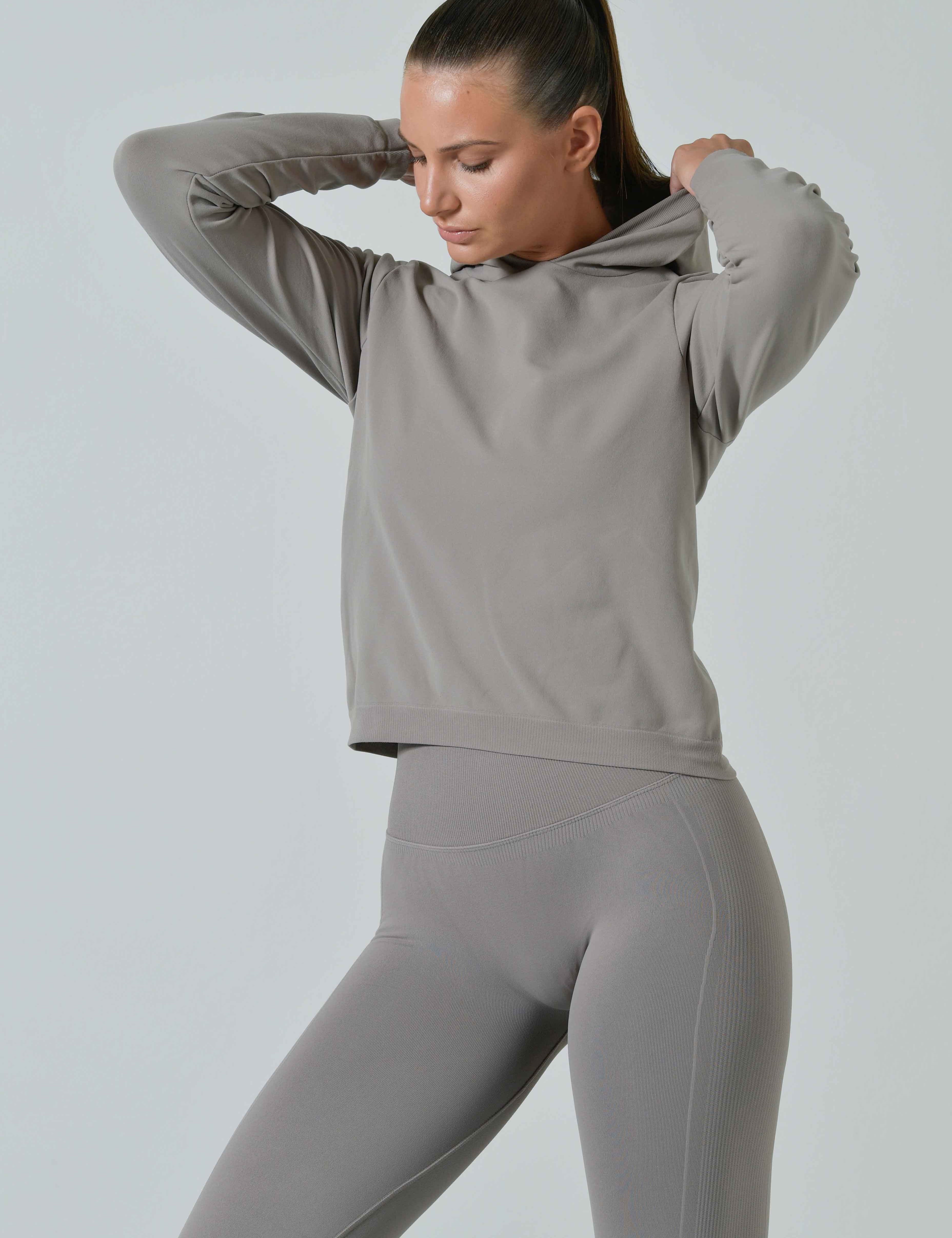 Felpa con Cappuccio Felpata in Microfibra Seamless