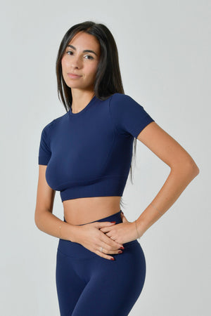Ilena Seamless Microfiber Short-Sleeved Sporty Crop T-Shirt
