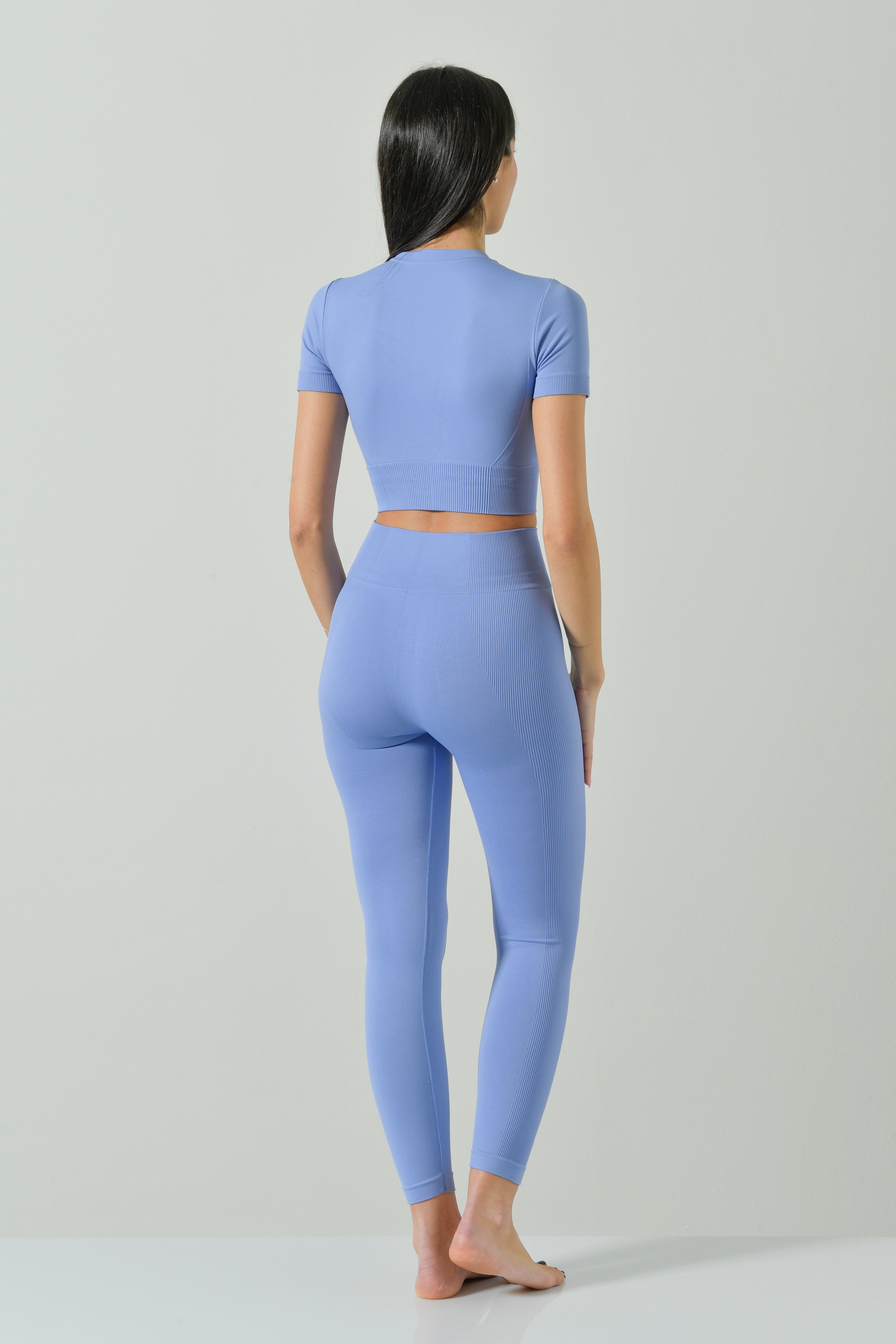Ilena Limited Edition Seamless Microfiber Short-Sleeve Sport Crop Top